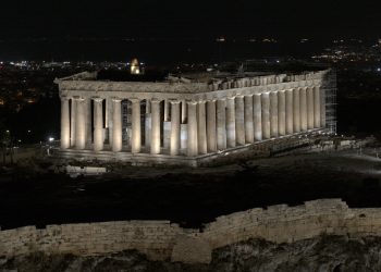 Τhe Acropolis lights us all