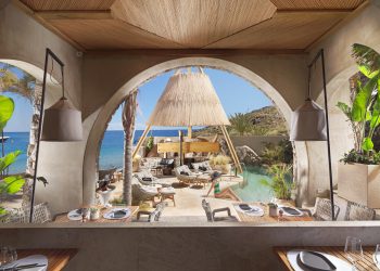 “Χρυσό Βραβείο” στο Kensho Psarou Beach Restaurant and Bar