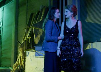 Άγριες Μέλισσες: Η Ελένη συναντάει στην Τρούμπα την Δρόσω