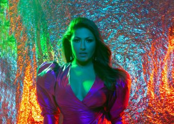 Έλενα Παπαρίζου: Το νέο της τραγούδι “Deja Vu” αποκλειστικά στο Spotify