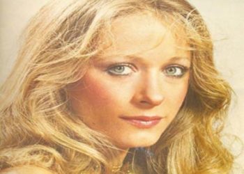 Ευχές στην Νόρα Βαλσάμη από τη Φίνος Φιλμ