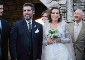 Άγριες Μέλισσες: Ετοιμασίες για γάμο