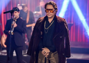 Γιώργος Μαζωνάκης: To “Mega Live Album” διαθέσιμο στο You Tube