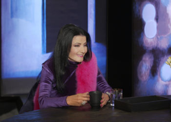 Η Ζωζώ Σαπουντζάκη «Προσωπικά» με την Έλενα Κατρίτση