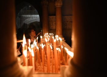 Orthodox Easter: The Ceremony of the Holy Fire