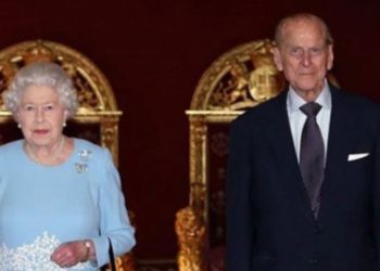 Η βασιλική οικογένεια πενθεί την απώλεια του πρίγκιπα Φιλίππου