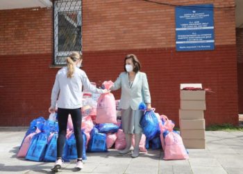 Πρόσωπα και πράγματα να δουν τα μάτια σας