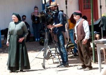 Βαρδιάνος στα σπόρκα: Στα γυρίσματα της νέας σειράς