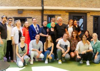 Κάντω Τζαβέλλα: Συνέντευξη τύπου για την καλοκαιρινή περιοδεία