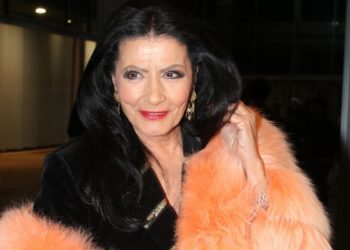 Η Ζωζώ ξαναχτυπά!