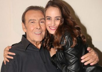 Τόλης Βοσκόπουλος: ” Η κορούλα μου! Κοιτάξτε ένα κορίτσι που έχω εγώ!”