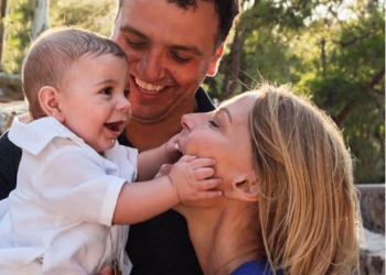 Βασίλης Κικίλιας & Τζένη Μπαλατσινού: Φωτογραφίες από τη βάφτιση του γιου τους