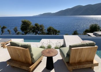 Πρόσωπα και πράγματα να δουν τα μάτια σας