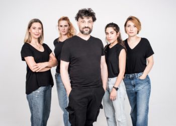 Μια ιστορία αγάπης: Το σύγχρονο γαλλικό θεατρικό έργο για πρώτη φορά στην Ελλάδα