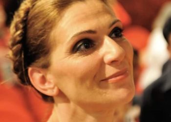 Αποκλειστικό: Η Θεοδώρα Σιάρκου στην “Κάντω Τζαβέλλα”