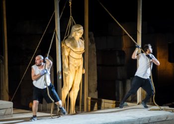 “Τα Αγάλματα Περιμένουν” στο Ηρώδειο