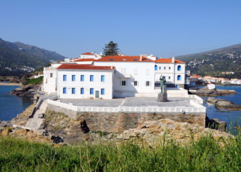 Νέα ματιά στην Επαναστατημένη Άνδρο