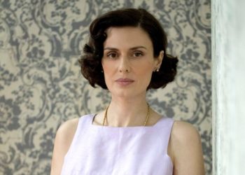 Ποια είναι η Ζωή Μεγαρίτη