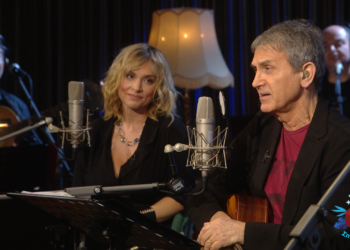 Μίκης Θεοδωράκης: Αφιέρωμα – φόρος τιμής στο “Σπίτι με το Mega”