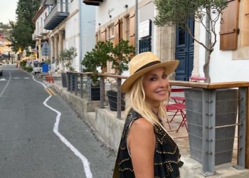 Άννα Βίσση: “Ο Νίκος Καρβέλας για μένα είναι το 99,99 % μου”