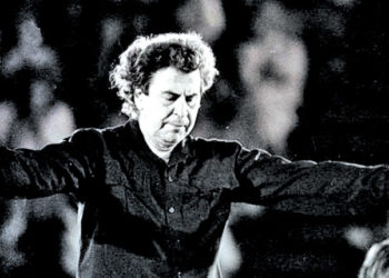 Πέθανε ο Μίκης Θεοδωράκης