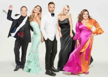 Ο Βασίλης Καρράς live στην πρεμιέρα του «Just the 2 of Us»