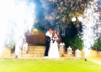 Άκης Πετρετζίκης & Κωνσταντίνα Παπαμιχαήλ: Γάμος και βάφτιση μαζί για το ευτυχισμένο ζευγάρι