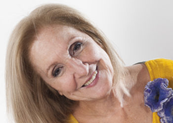 Η Κάρμεν Ρουγγέρη από το Α ως το Ω: “Ο ρομαντισμός μου πάει πολύ αλλά κινδυνεύει να χαθεί”