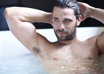 Ο Αποστόλης Τότσικας από το Α ως το Ω: “Όσο ζεις μαθαίνεις και μέσα από τα λάθη σου καταλαβαίνεις”