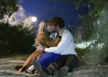 Άγριες Μέλισσες: Τελεσίγραφο από τον Ακύλα στον γιο του