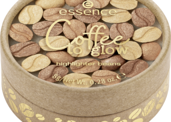 Η απολαυστική ένταση του καφέ τώρα απογειώνει το μακιγιάζ μας