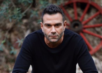 Ο Τάσος Ιορδανίδης από το Α ως το Ω: “Η βοήθεια σηματοδοτεί τον άνθρωπο, τον οριοθετεί”