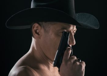 Ο Γιάννης Στάνκογλου από το Α ως το Ω: “Μου αρέσουν οι πολυσύνθετοι, οι στρεβλοί και σκοτεινοί ρόλοι”