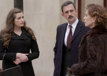 Άγριες Μέλισσες: Εφιαλτικός πόλεμος ανάμεσα σε Δούκα και Μυρσίνη