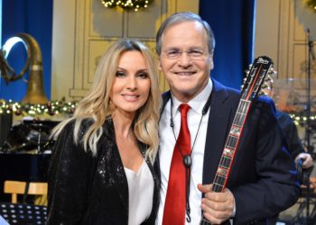 Χριστούγεννα με την “Αυλή των Χρωμάτων”