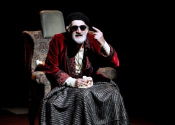 Ο Δημήτρης Καταλειφός από το Α ως το Ω: “Δύσκολο να διατηρείς αξιοπρέπεια σε μια κοινωνία που σχεδόν σου την απαγορεύει”