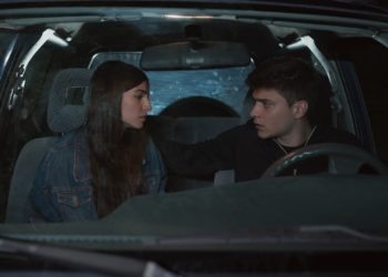 Η γη της ελιάς: Ποιο ζευγάρι ανακοινώνει το γάμο του