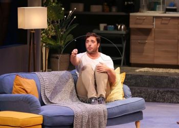 Πάνος Νάτσης: Αναστέλλονται οι παραστάσεις