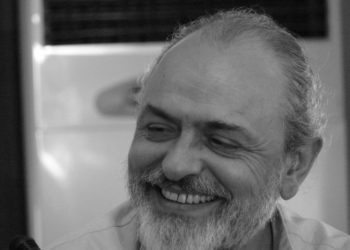 Ο Κωστής Καπελώνης από το Α ως το Ω: “Όταν χαθεί βία, θα ξεκινήσει ο Πολιτισμός”