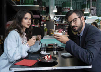 Κι όμως είμαι ακόμα εδώ: Γνωρίστε τους ήρωες της νέας ρομαντικής κωμωδίας