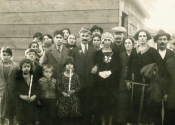 Λεύκωμα για τους Μικρασιάτες πρόσφυγες στο Βόλο