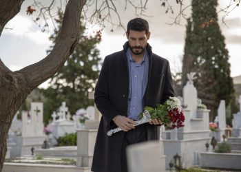 Σασμός: Στη δίνη των γεγονότων