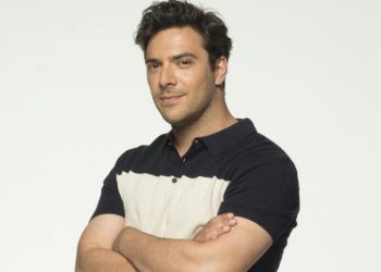 Πάνος Νάτσης: Η τελευταία υπόκλιση στο θέατρο Ήβη