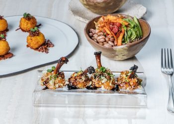 Cocktails & Bites στο Omnivore στην όμορφη πλατεία Αγίας Ειρήνης