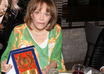 Μαίρη Χρονοπούλου: Βραβεύτηκε για την προσφορά της από τη Λέσχη “Lions Kifissia Anne Sullivan”