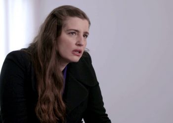 Άγριες Μέλισσες: Μια αναπάντεχη πρόταση στους Σεβαστούς