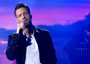 Ο Κυριάκος Παπαδόπουλος και τα τραγούδια του στο “Σπίτι με το Μega”