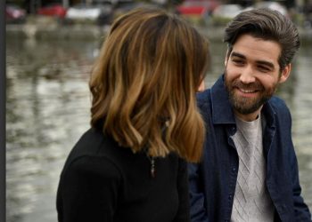 Σασμός: Επεισοδιακή γνωριμία της Αργυρώς με τον Σταύρο