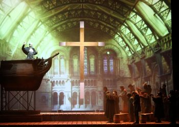 Κερδίστε προσκλήσεις για το “Μοby Dick” στο Christmas Theater