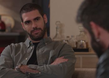 Η γη της ελιάς: Ένα πρόσωπο από το παρελθόν